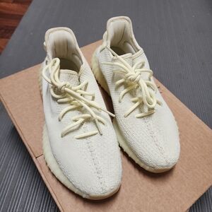 Adidas Yeezy Boost 350 V2 Sneakers Butter MINT